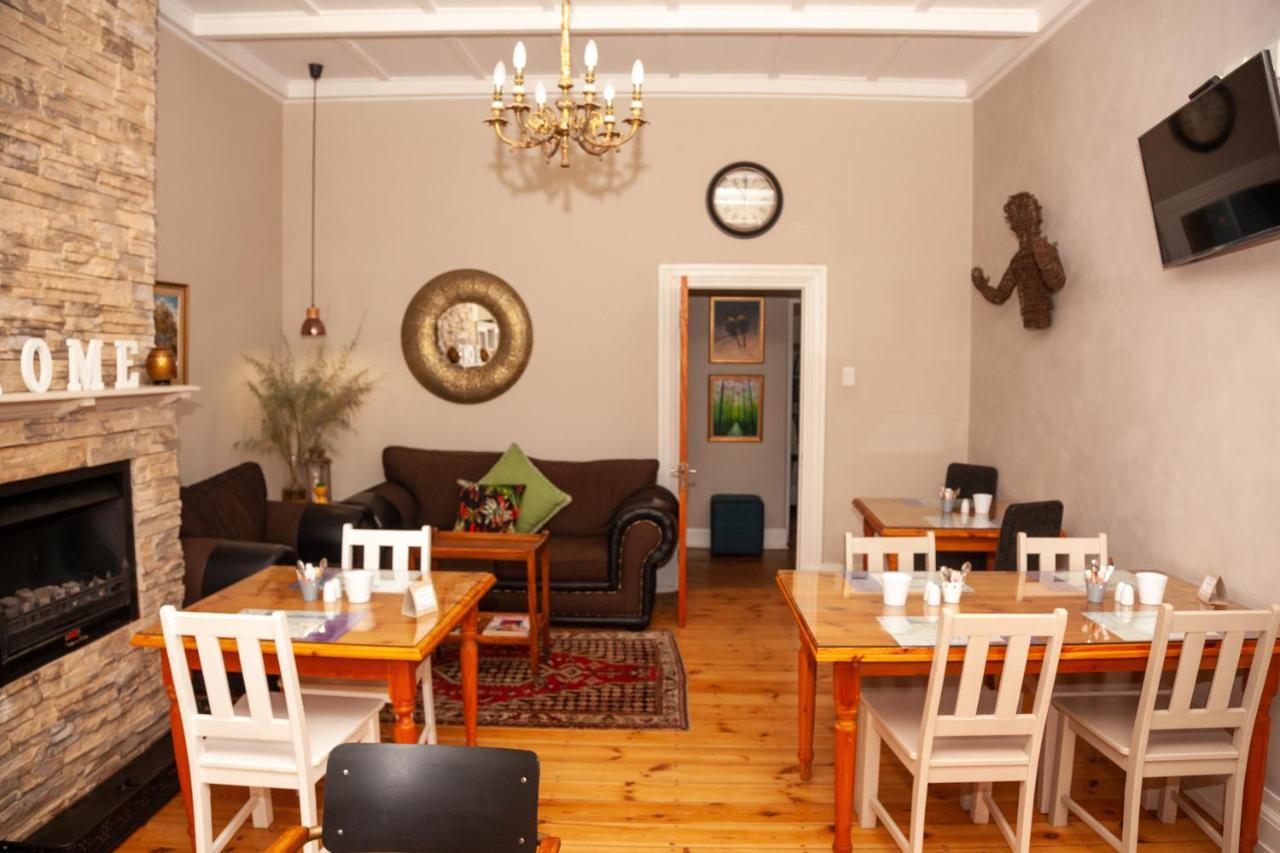 De Akker Guest House Oudtshoorn Bagian luar foto