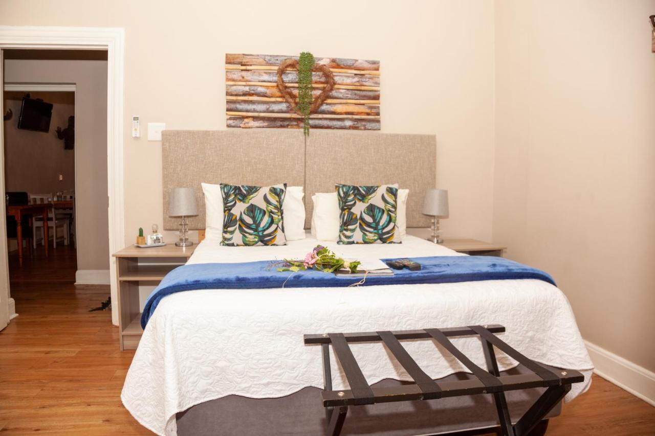 De Akker Guest House Oudtshoorn Bagian luar foto