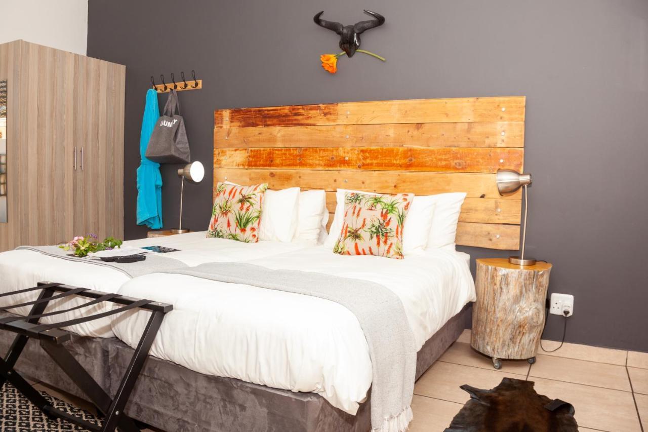 De Akker Guest House Oudtshoorn Bagian luar foto